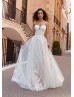 Detachable Sleeves Ivory Lace Tulle Unique Wedding Dress Detachable Sleeves Ivory Lace Tulle Unique Wedding Dress